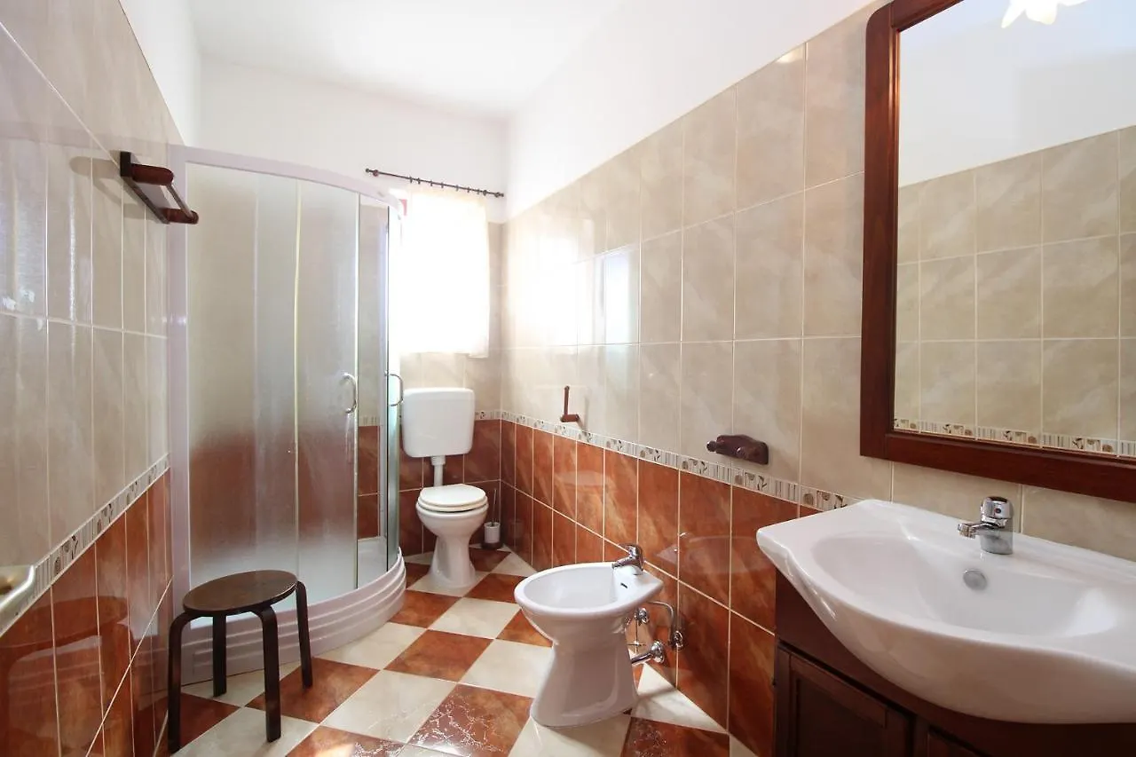 Holiday home Holiday House With A Swimming Pool Sisan, Medulin - 20775 Liznjan