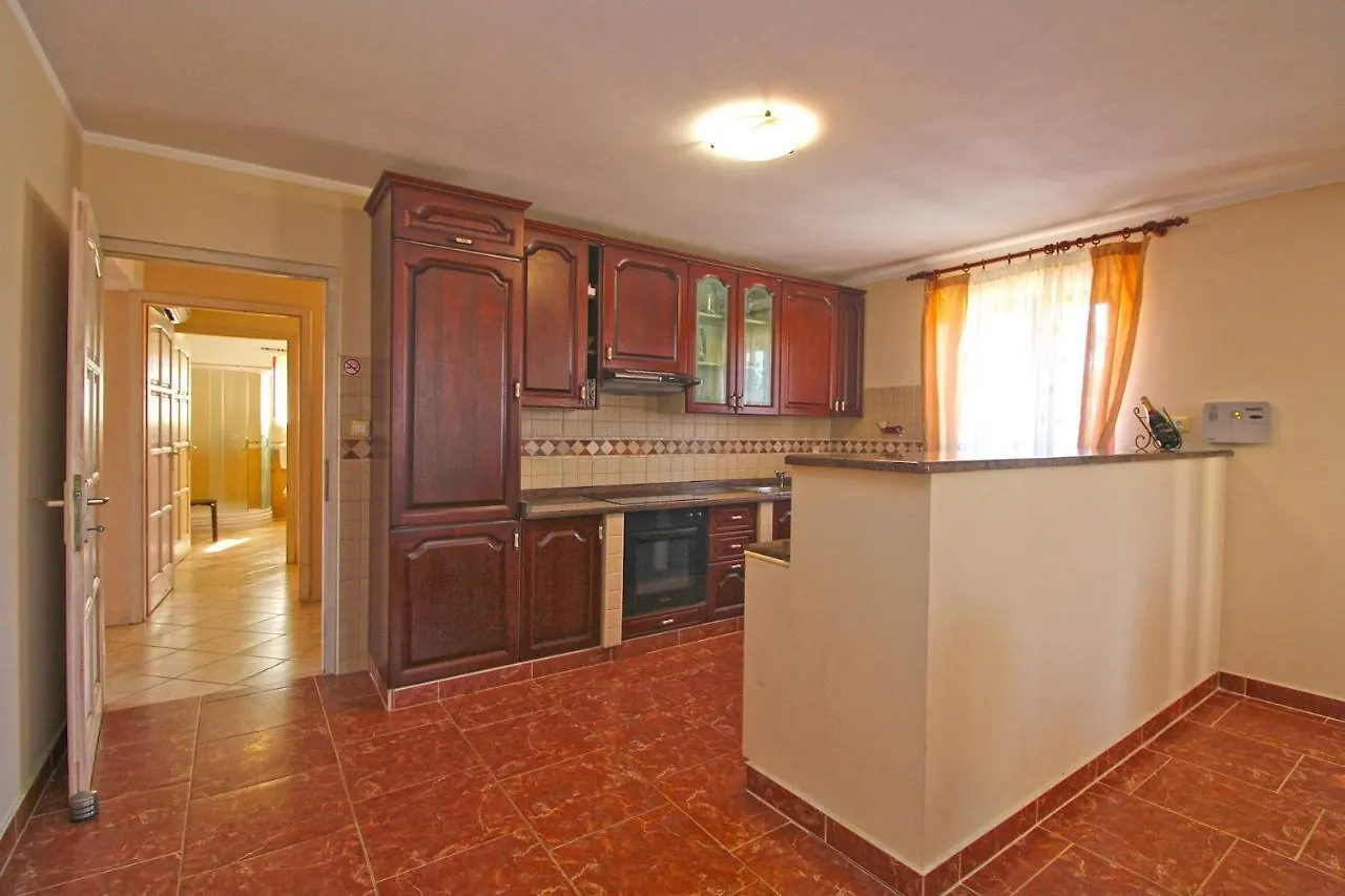 Holiday House With A Swimming Pool Sisan, Medulin - 20775 Liznjan