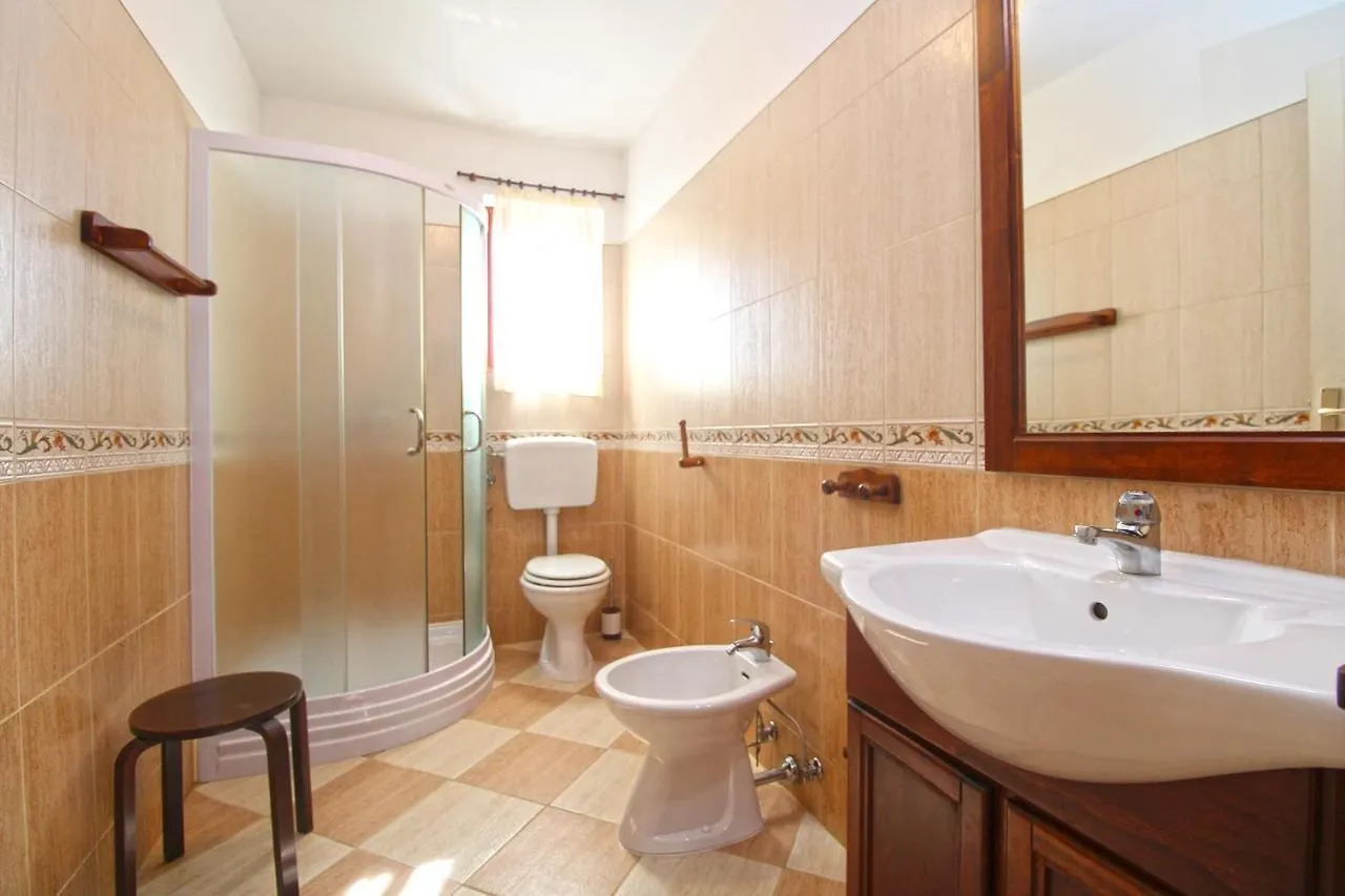 Holiday home Holiday House With A Swimming Pool Sisan, Medulin - 20775 Liznjan