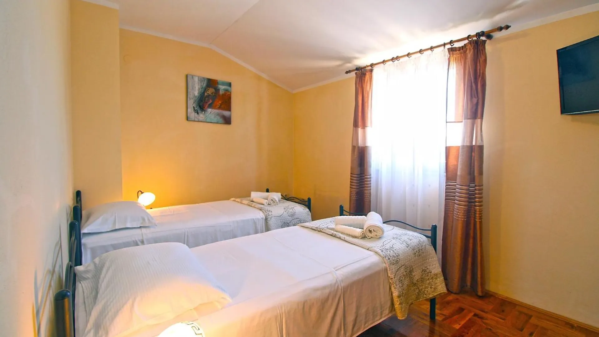 Holiday House With A Swimming Pool Sisan, Medulin - 20775 Liznjan